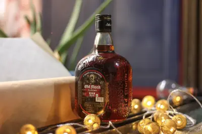 Les meilleurs accords mets et rhum exotique : conseils d'experts